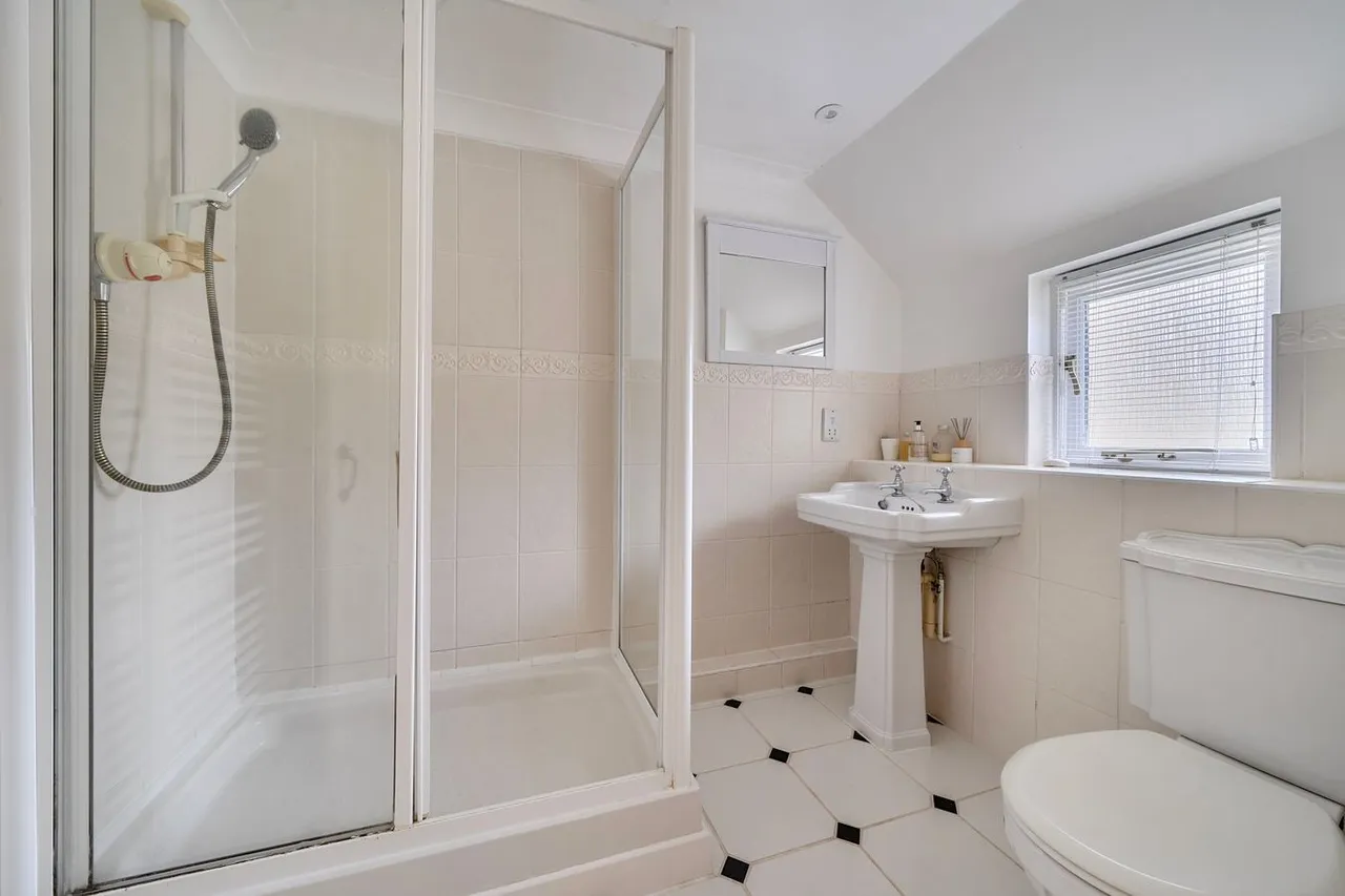 Furlong Place, Axbridge, BS26, photo 11