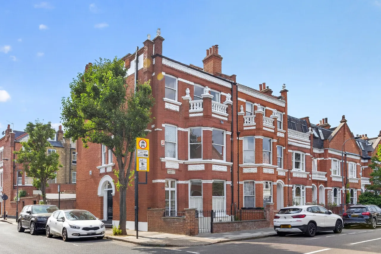 Bowerdean Street, London, SW6, photo 2