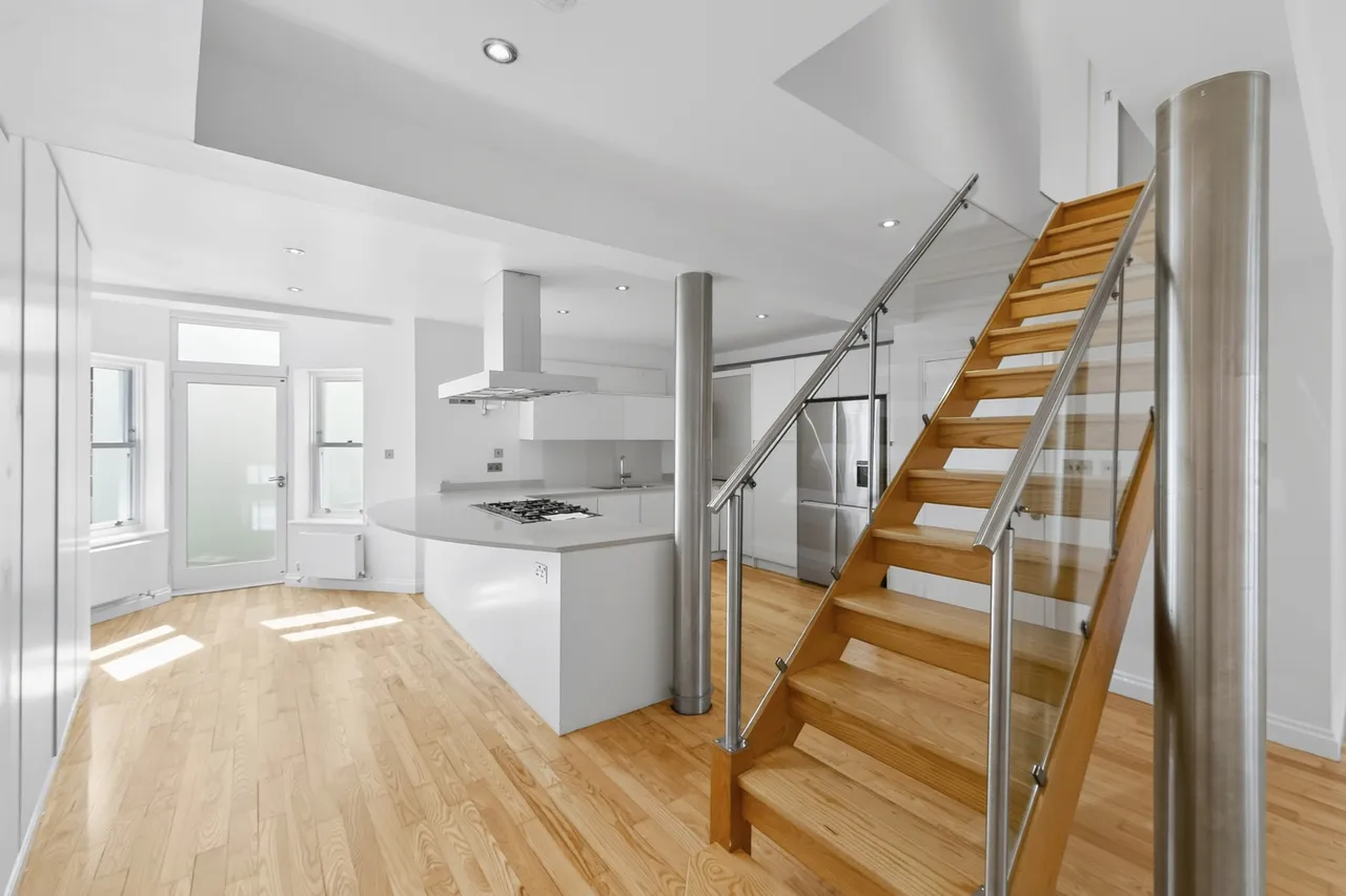 5 bed house to rent — Bowerdean Street, London, SW6