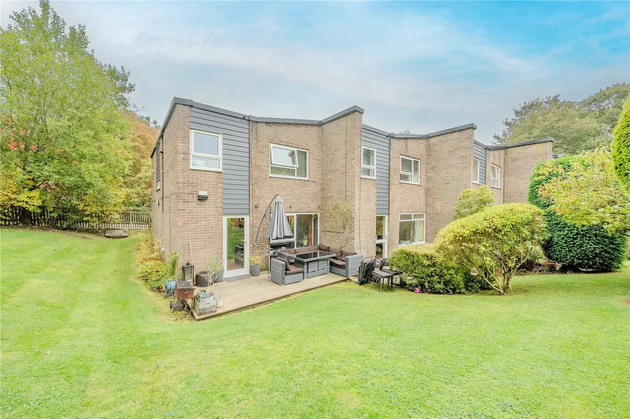 3 bed house for sale, Fernwood, Park Villas, LS8