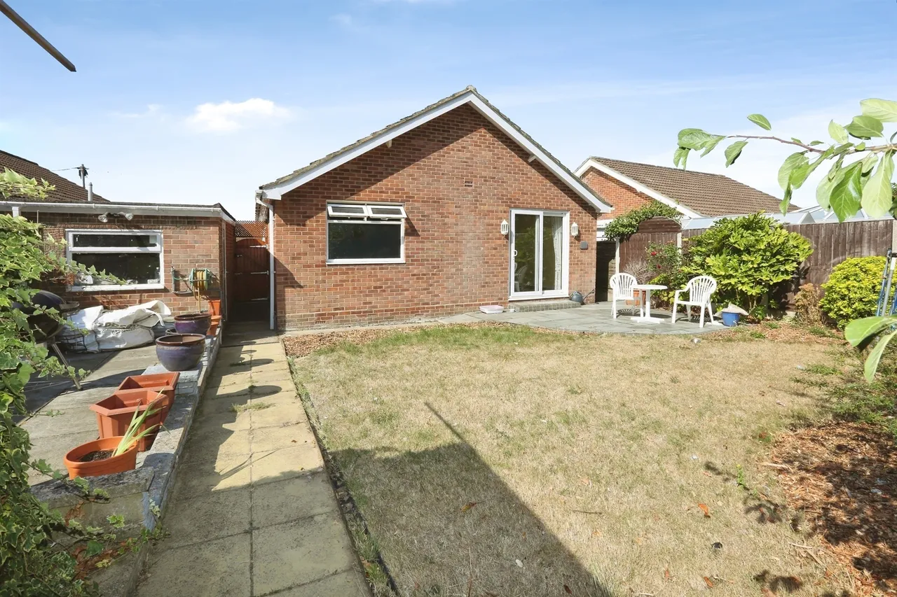 Argyle Crescent, Fareham, PO15, photo 13