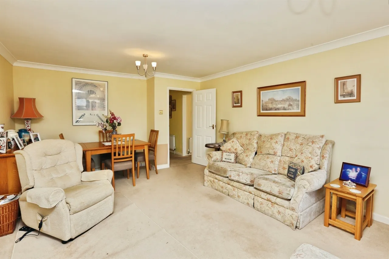 Argyle Crescent, Fareham, PO15, photo 10