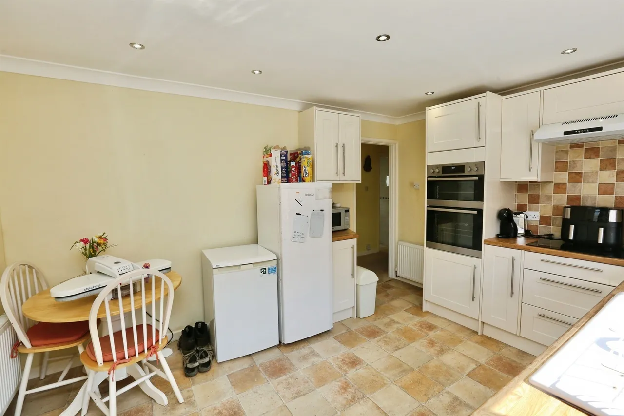 Argyle Crescent, Fareham, PO15, photo 4