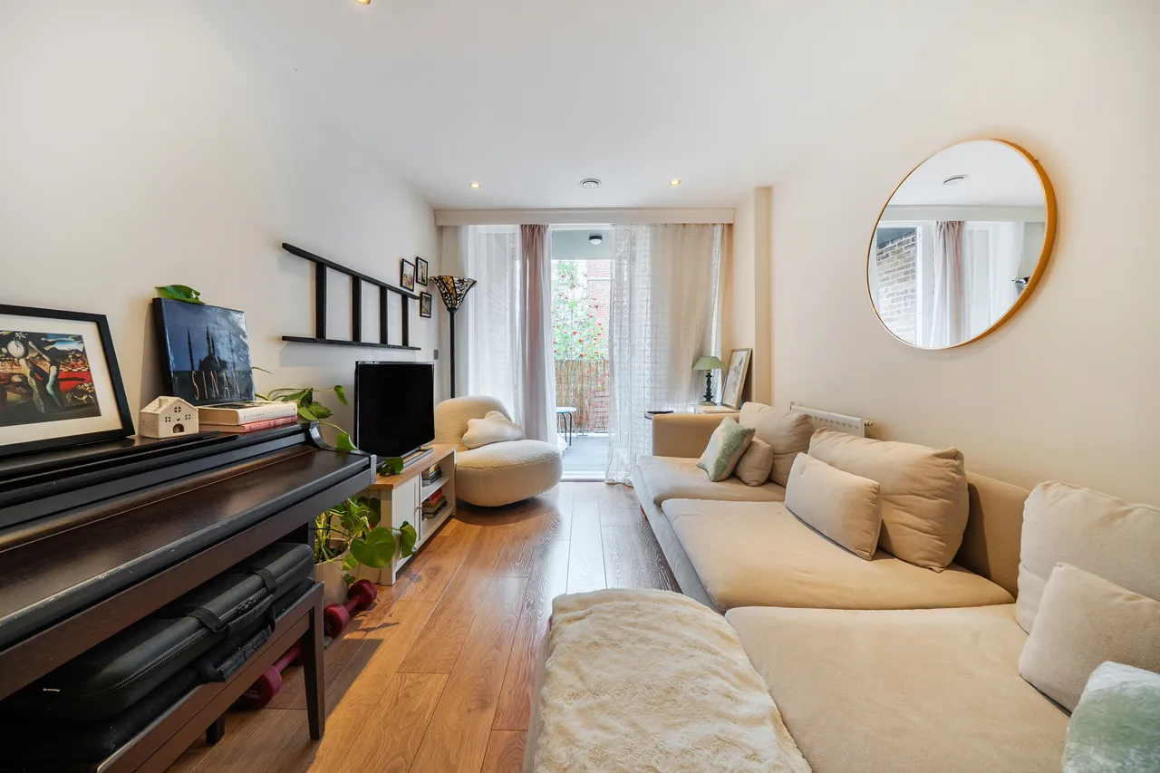 Flat 4, Fonthill Apartments 1b, London, photo 8