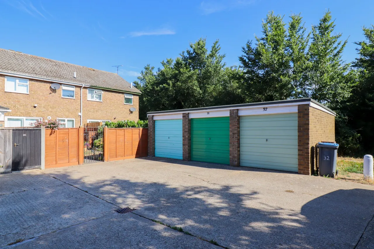 Recreation Close, Felixstowe, Suffolk, IP11 9BE, photo 18