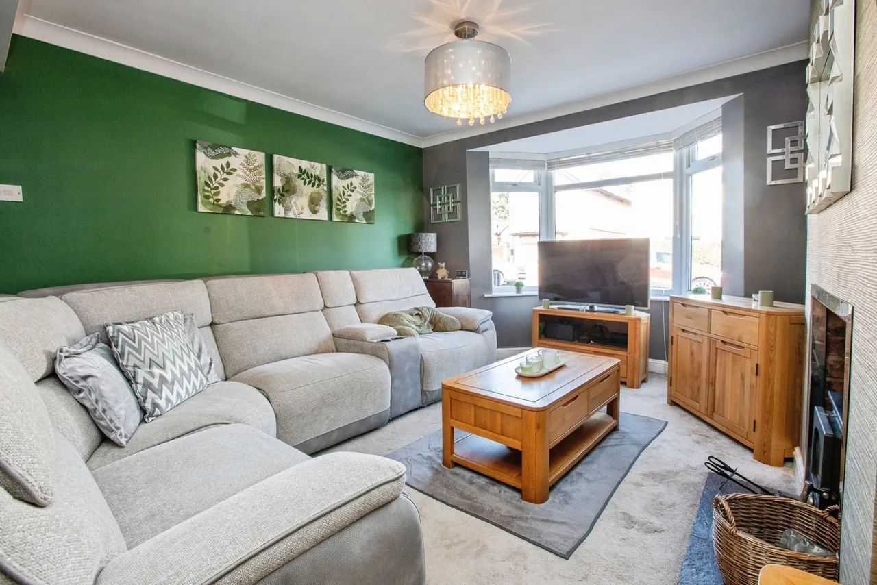 Charnwood Street, Sutton-in-Ashfield, NG17, photo 2