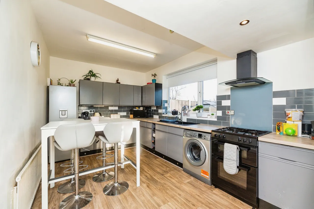 Sycamore House Road, Sheffield, South Yorkshire, S5, photo 6