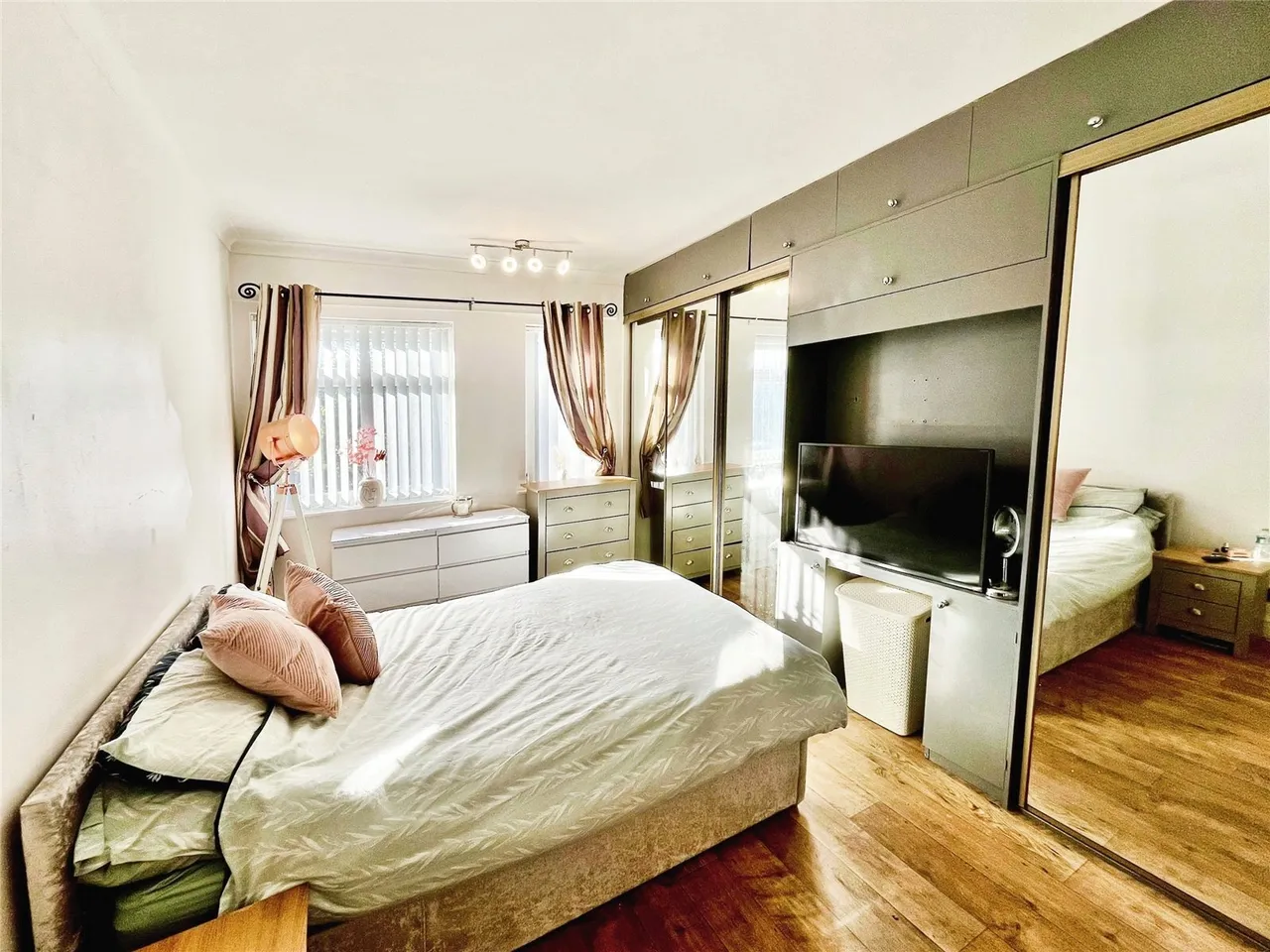 Sycamore House Road, Sheffield, South Yorkshire, S5, photo 10