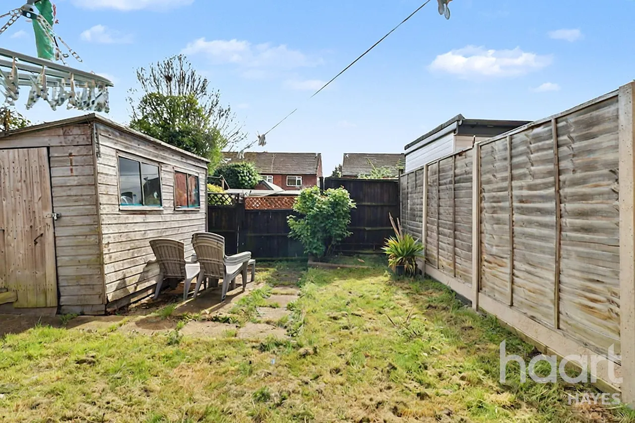Willow Tree Lane, Hayes, UB4, photo 9