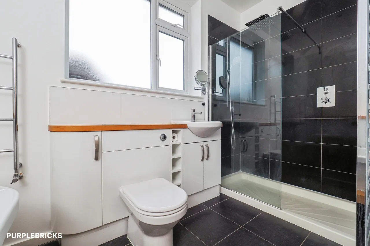 Ernest Road, Carlton, NG4, photo 18
