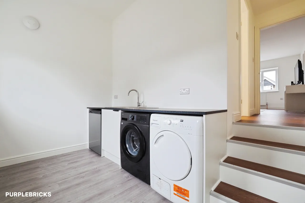Ernest Road, Carlton, NG4, photo 12