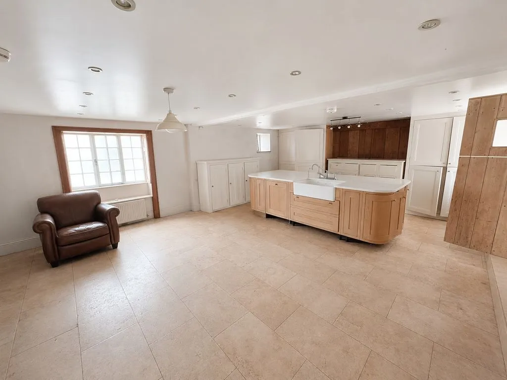 Sturminster Newton, Sturminster Newton DT10 2HW, photo 7