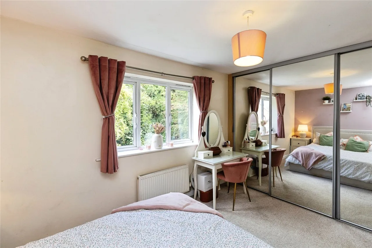Cae'r Efail, Acrefair, LL14, photo 9