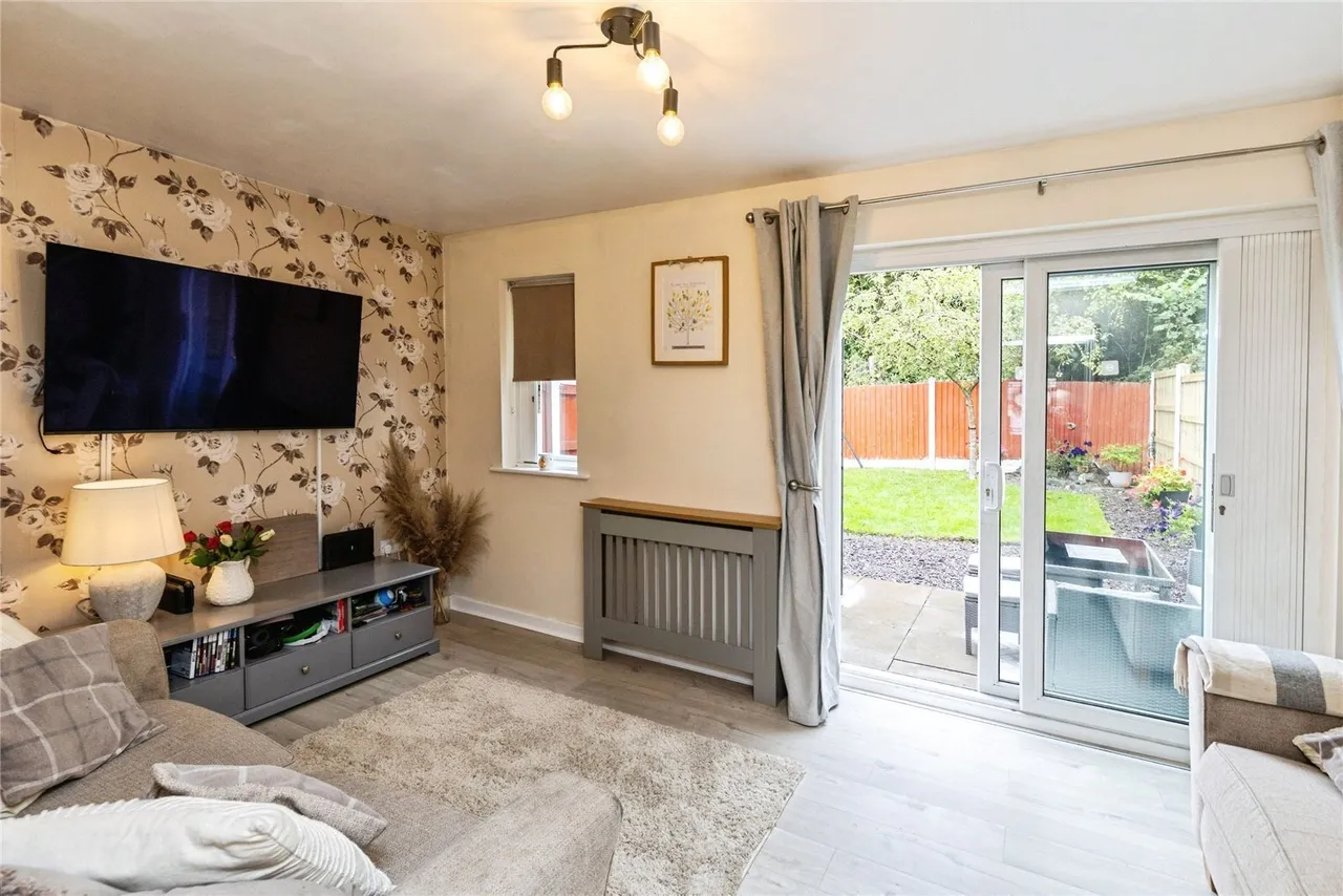 Cae'r Efail, Acrefair, LL14, photo 4