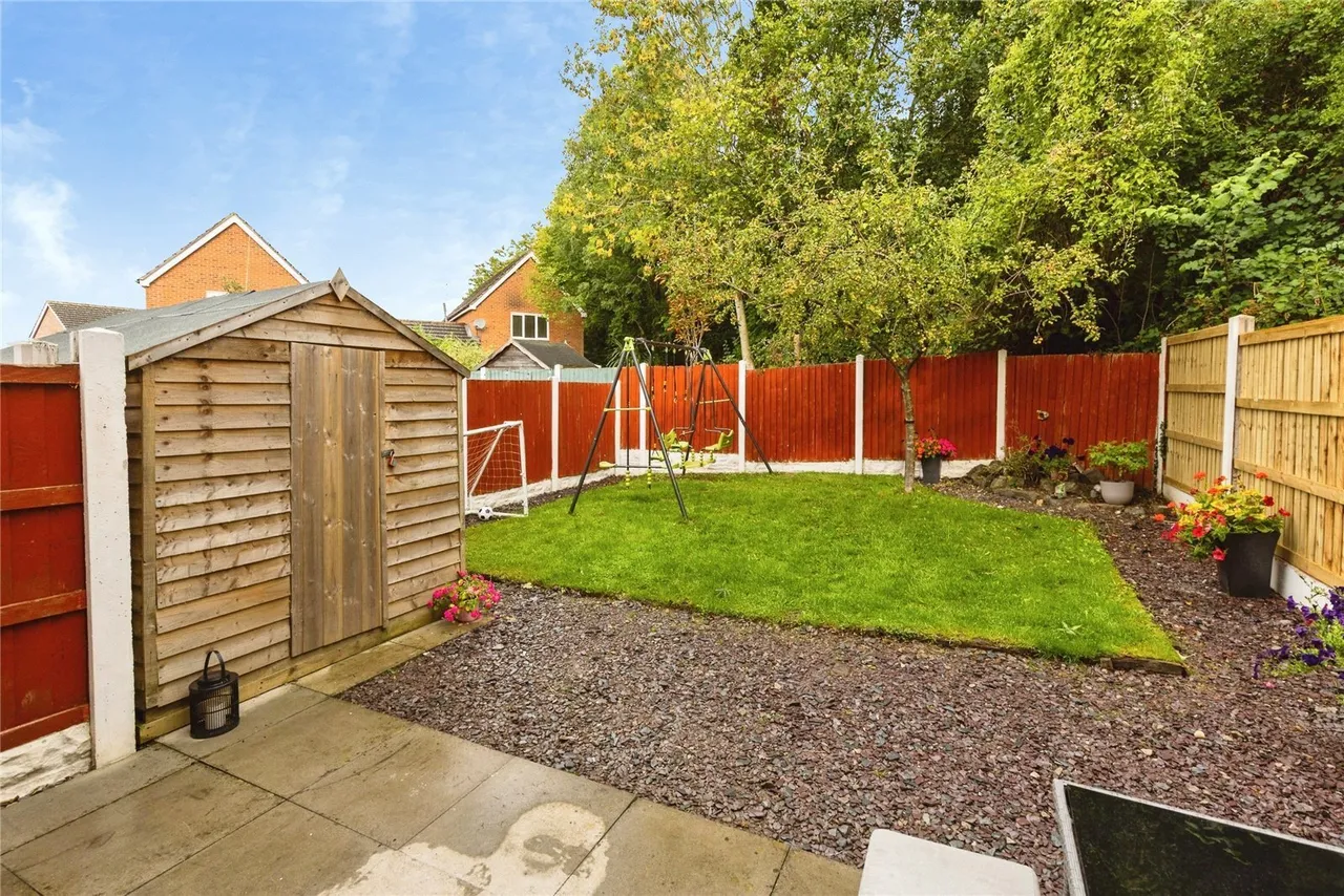 Cae'r Efail, Acrefair, LL14, photo 15