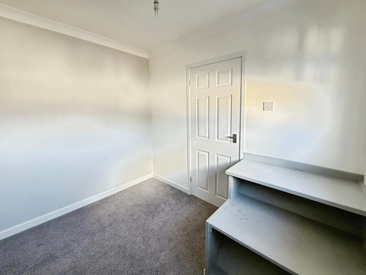 Cornwall Drive, Chesterfield, S43, photo 15