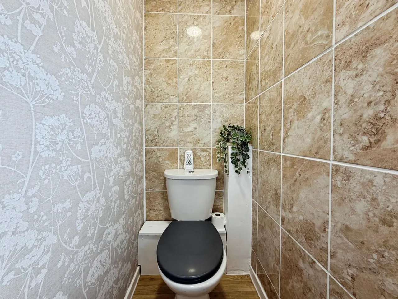 Cornwall Drive, Chesterfield, S43, photo 13