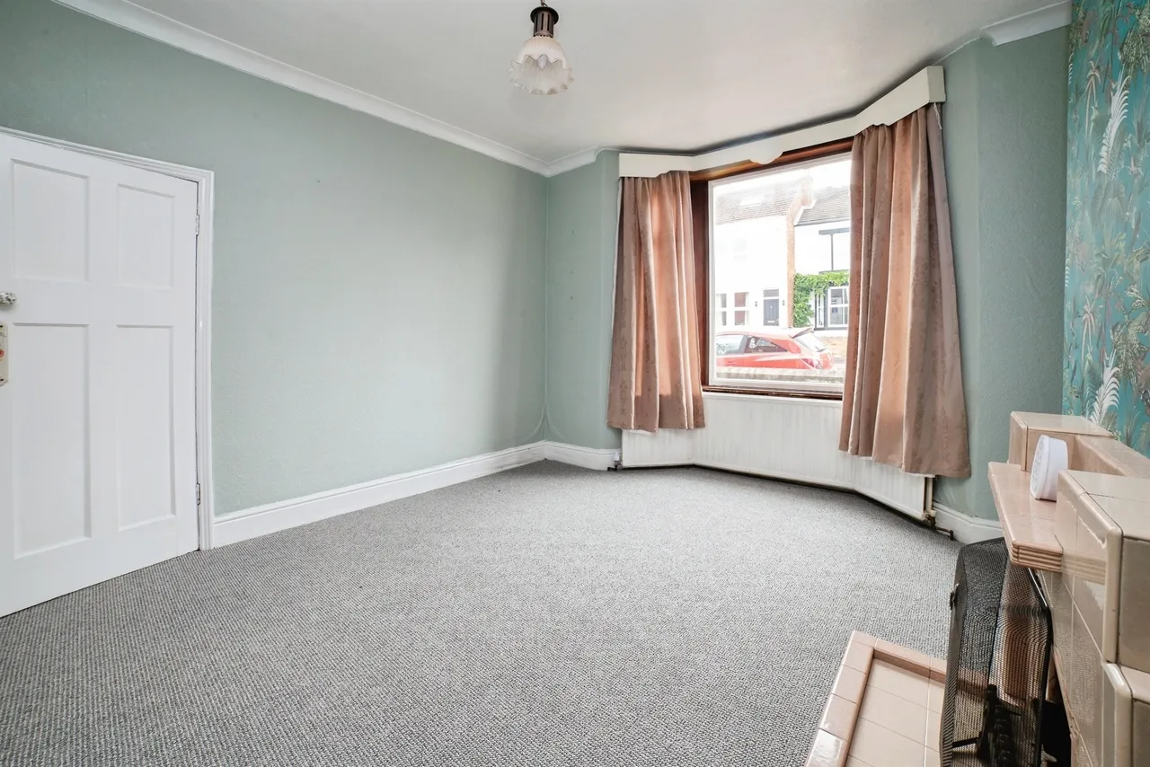 High Street, Stonebroom, DE55, photo 3