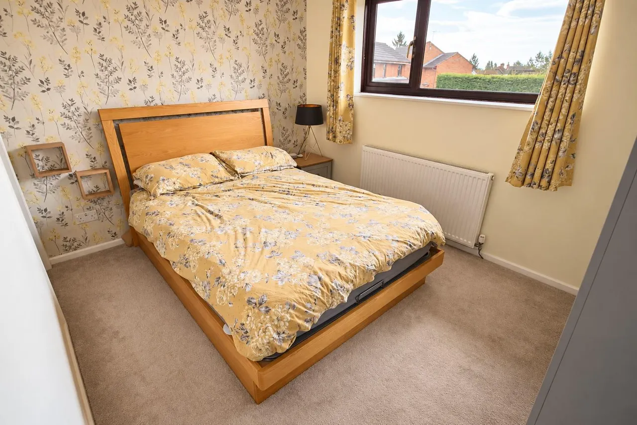 Andrews Close, Chippenham, photo 8