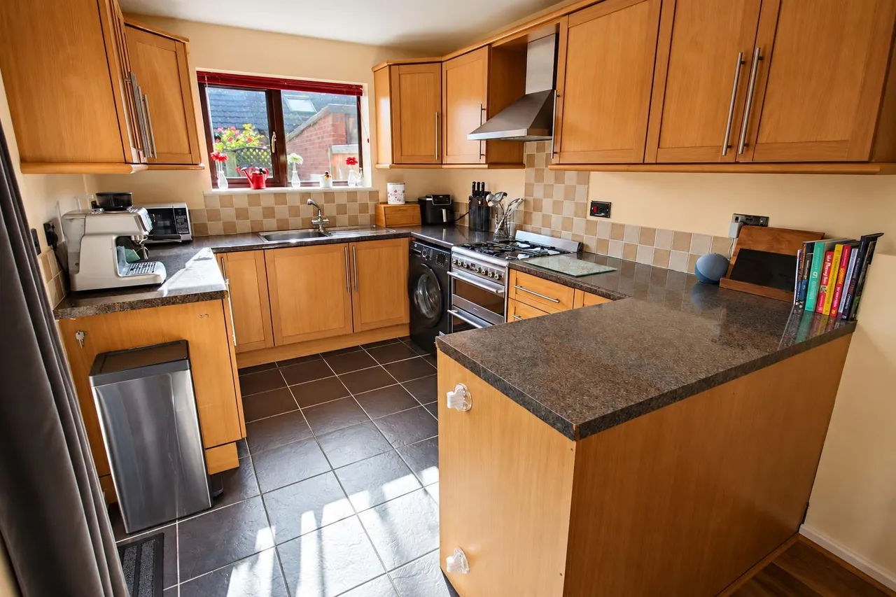 Andrews Close, Chippenham, photo 4