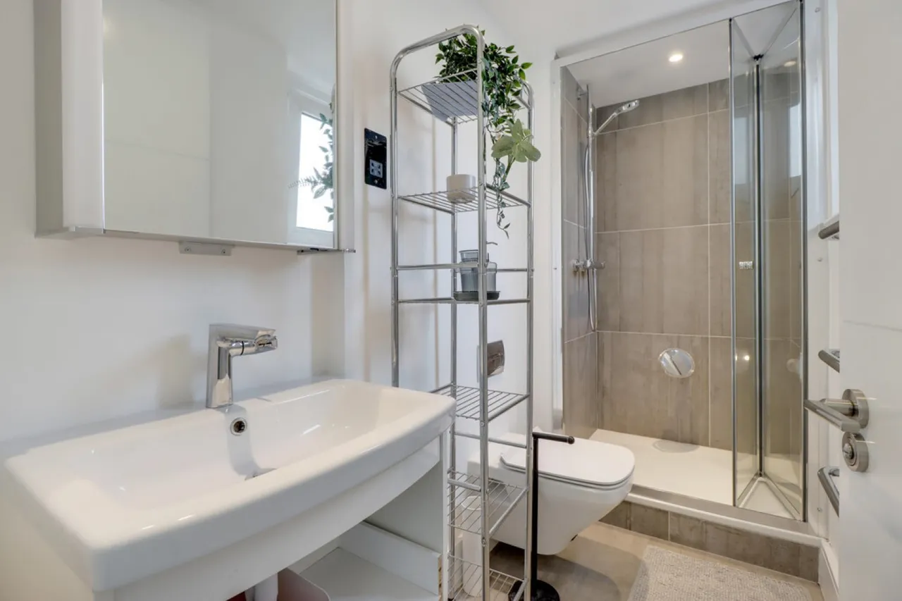 Goswell Road, Islington, EC1V, photo 12