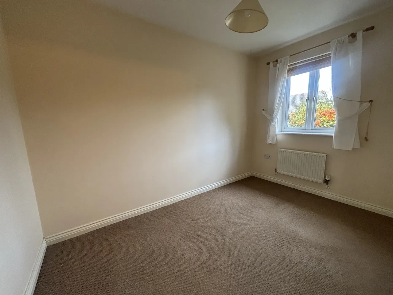 Newbury Avenue, Calne, photo 9