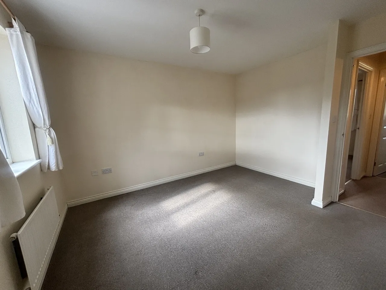 Newbury Avenue, Calne, photo 8