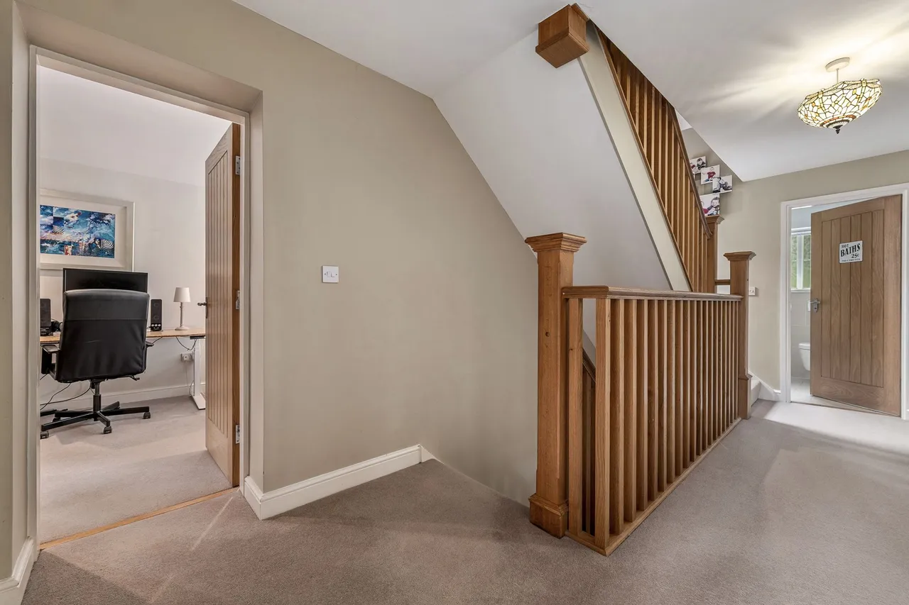 Heyes Lane, Alderley Edge, photo 21