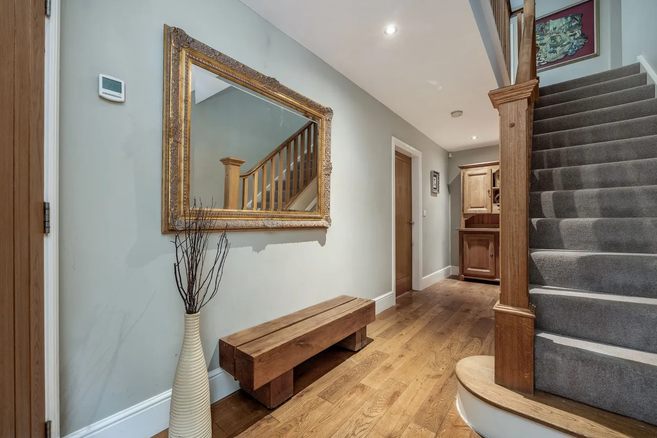 Heyes Lane, Alderley Edge, photo 10
