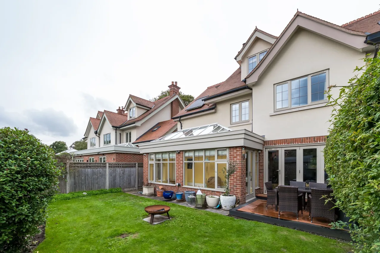 Heyes Lane, Alderley Edge, photo 2