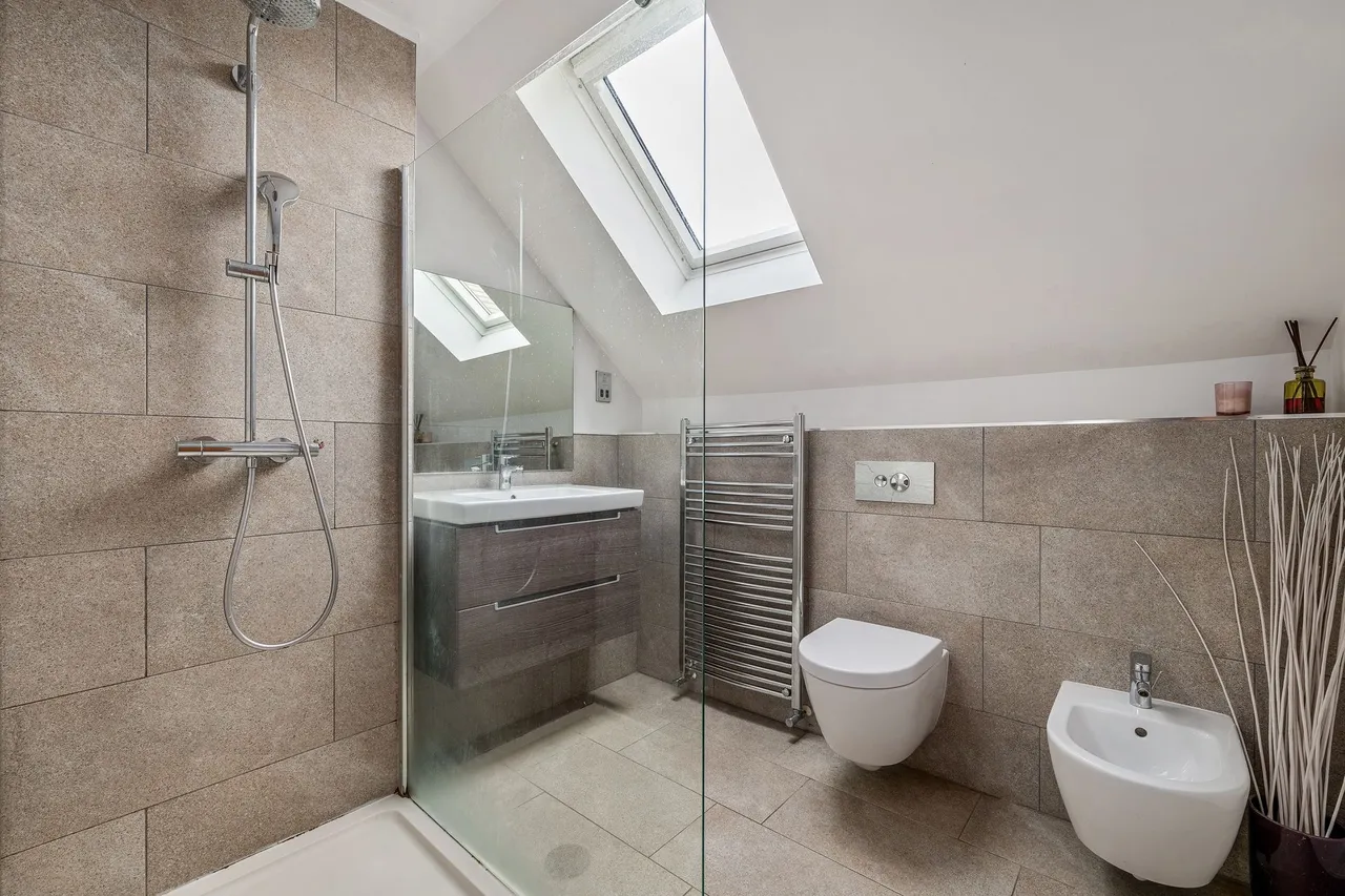 Heyes Lane, Alderley Edge, photo 15