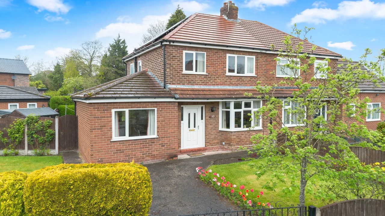 Highfield Avenue, Great Sankey, Warrington, Warrington, WA5 2TW, photo 10