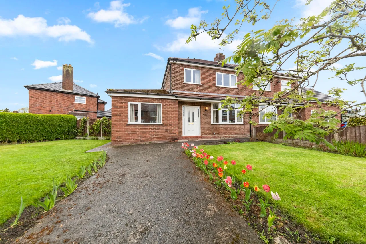 Highfield Avenue, Great Sankey, Warrington, Warrington, WA5 2TW, photo 18