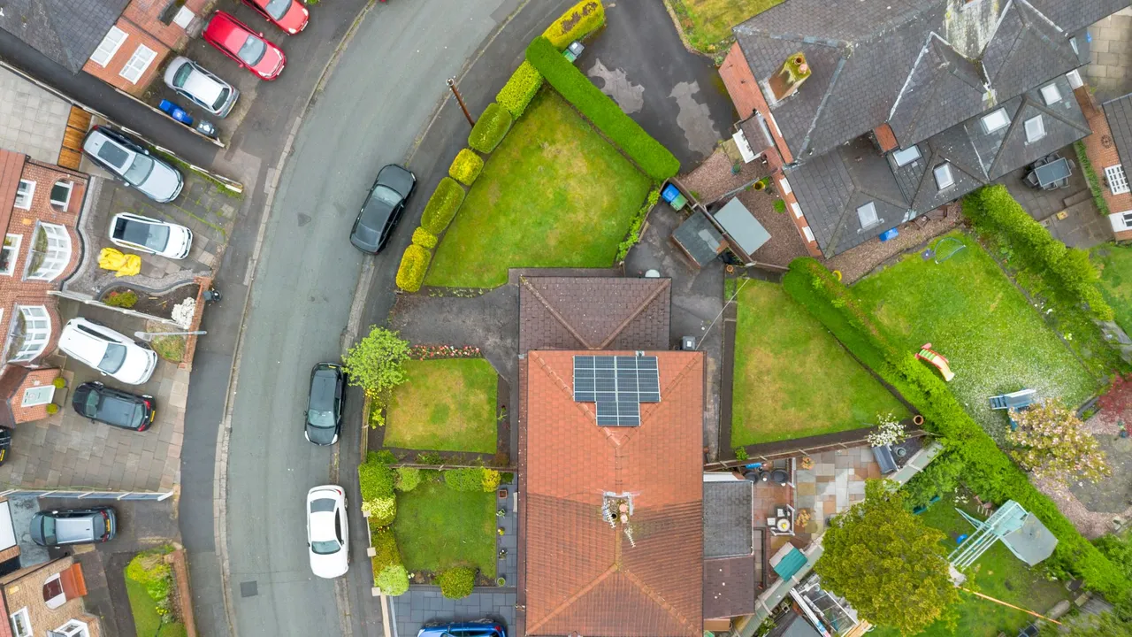 Highfield Avenue, Great Sankey, Warrington, Warrington, WA5 2TW, photo 8