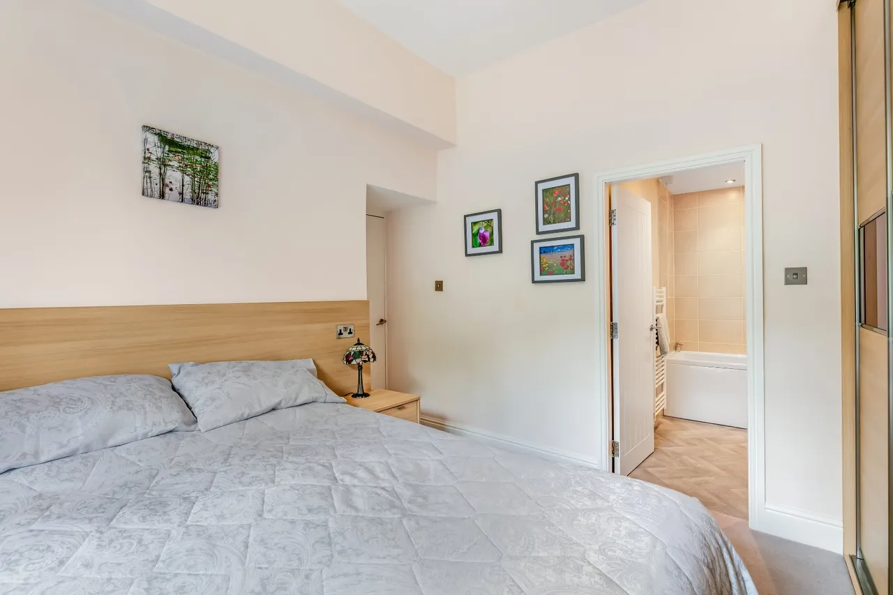 Riverside Walk, Airton, BD23, photo 12