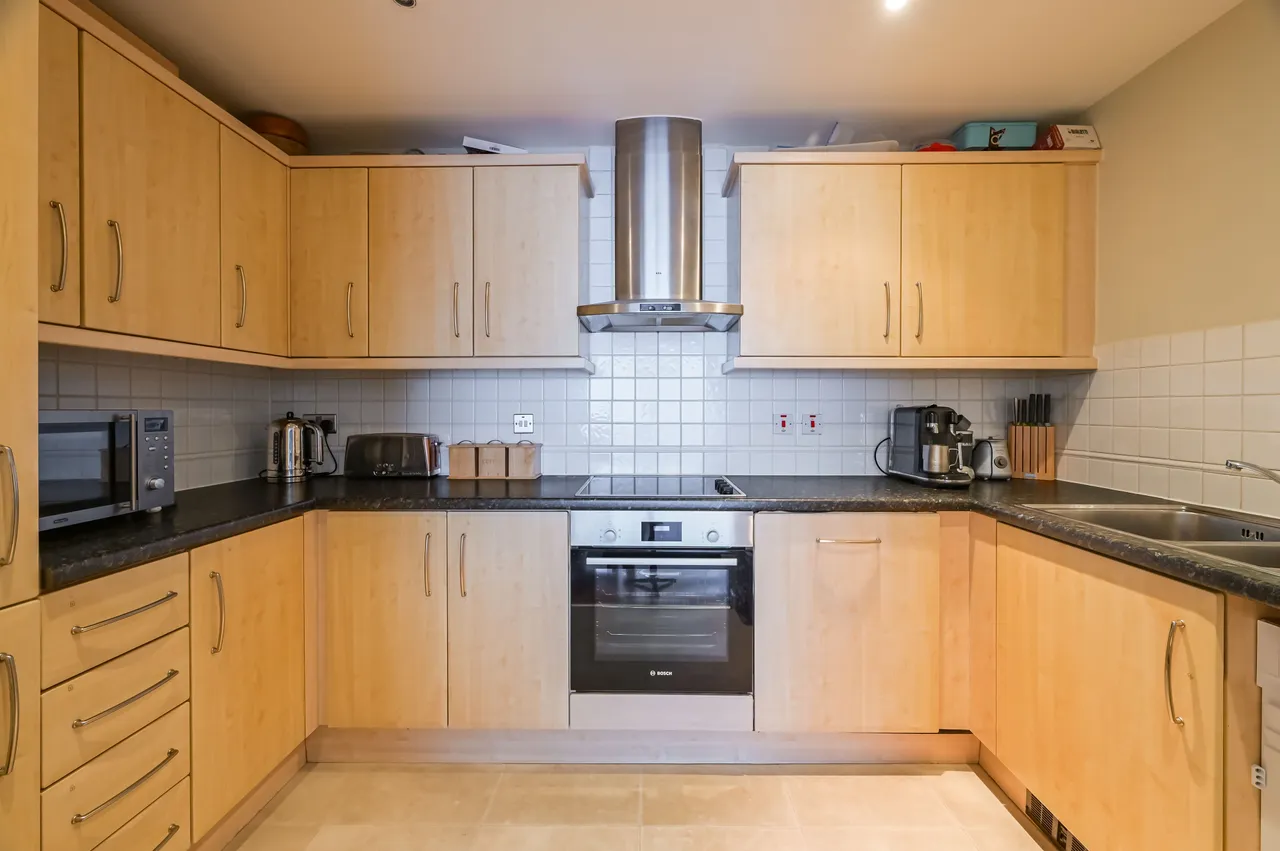 229 Berglen Court, 7 Branch Road, London, photo 3