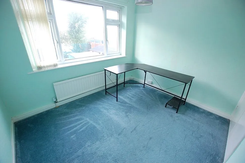 Broadway, Chadderton, OL9, photo 6