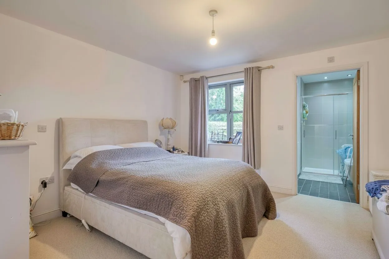 Church Road, Bradley Green, B96, photo 5