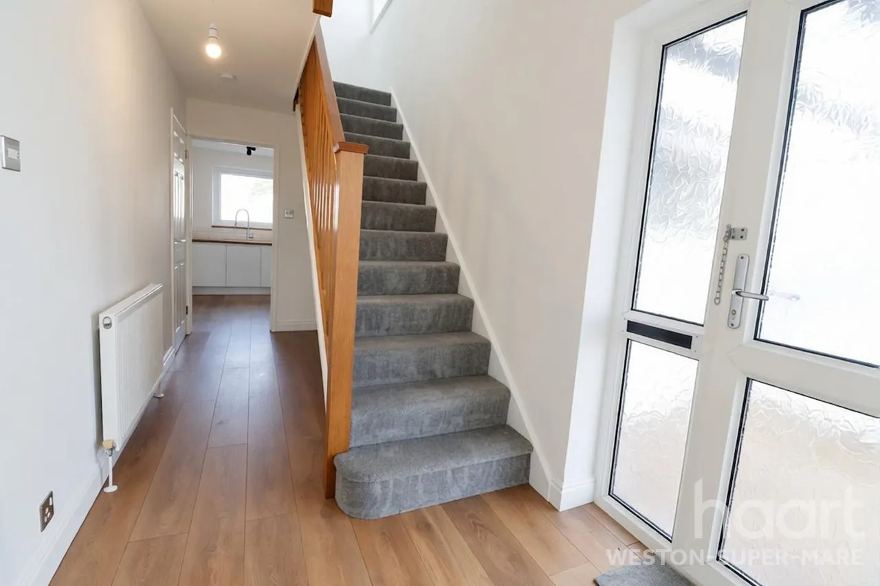 Ashford Drive, Weston-Super-Mare, BS24, photo 2