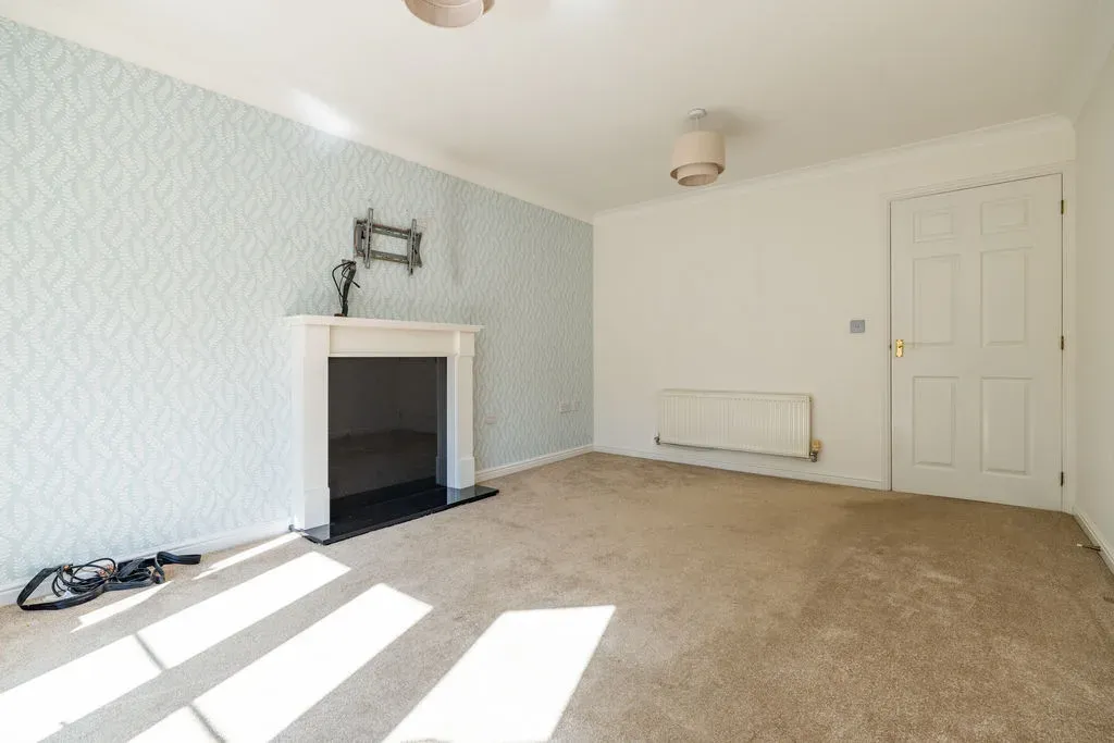 Ultra Avenue, Bletchley, Milton Keynes, Buckinghamshire, MK3 6GY, photo 21