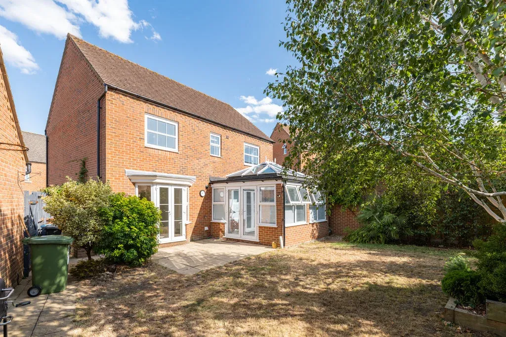 Ultra Avenue, Bletchley, Milton Keynes, Buckinghamshire, MK3 6GY, photo 7