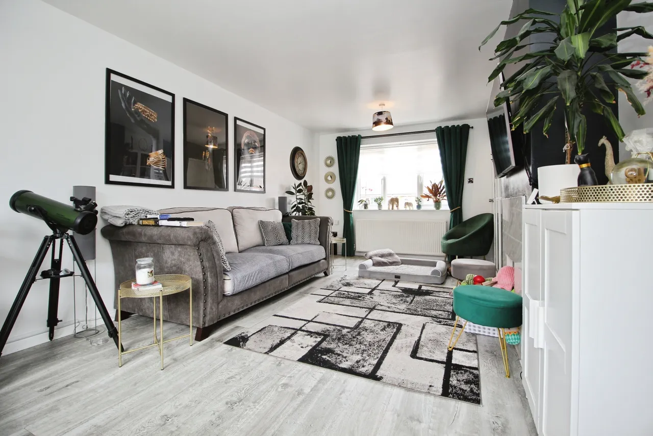 Home Lea, Leeds, LS26, photo 8