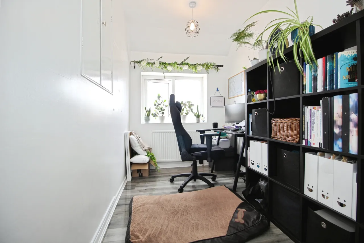 Home Lea, Leeds, LS26, photo 15