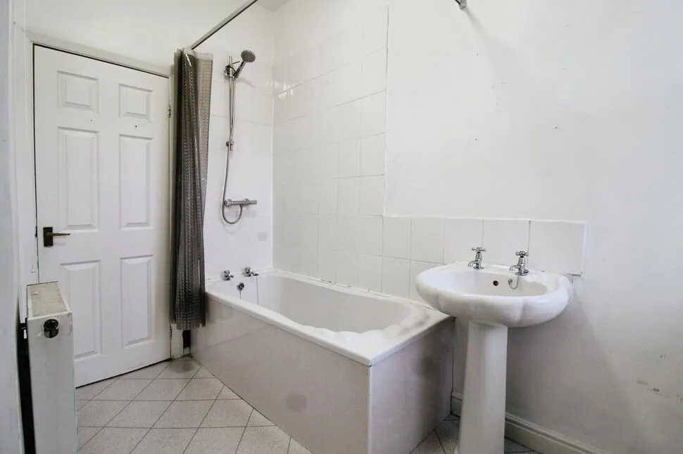 Glen Street, Colne, Lancashire, BB8, photo 6