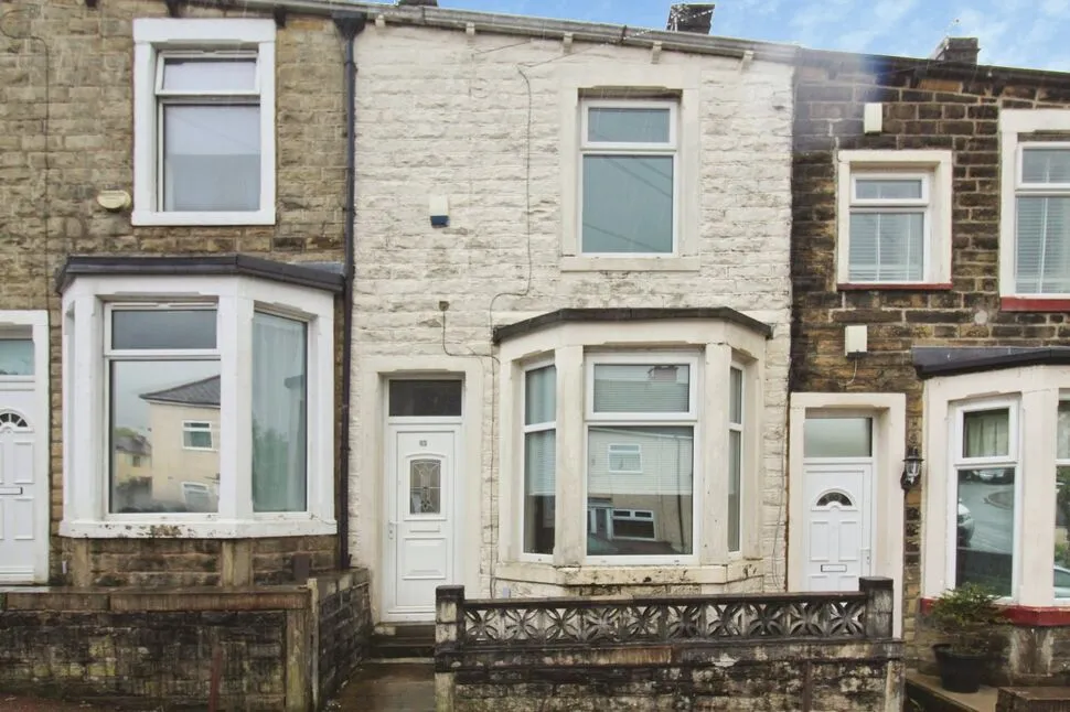2 bed house for sale — Glen Street, Colne, Lancashire, BB8