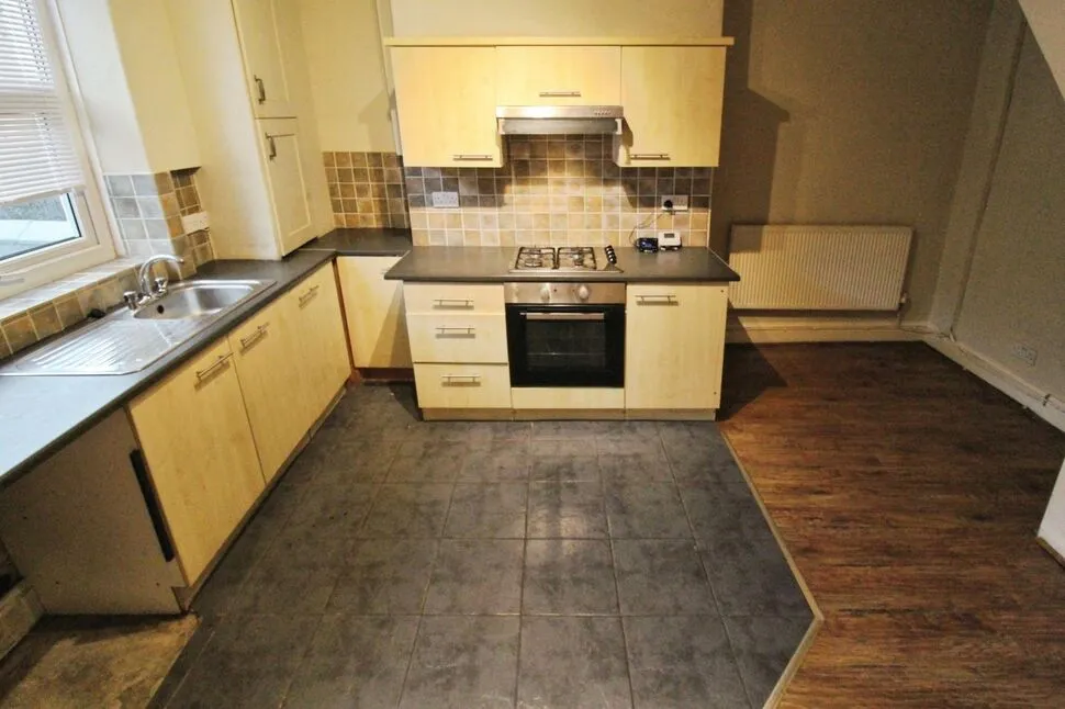 Glen Street, Colne, Lancashire, BB8, photo 11
