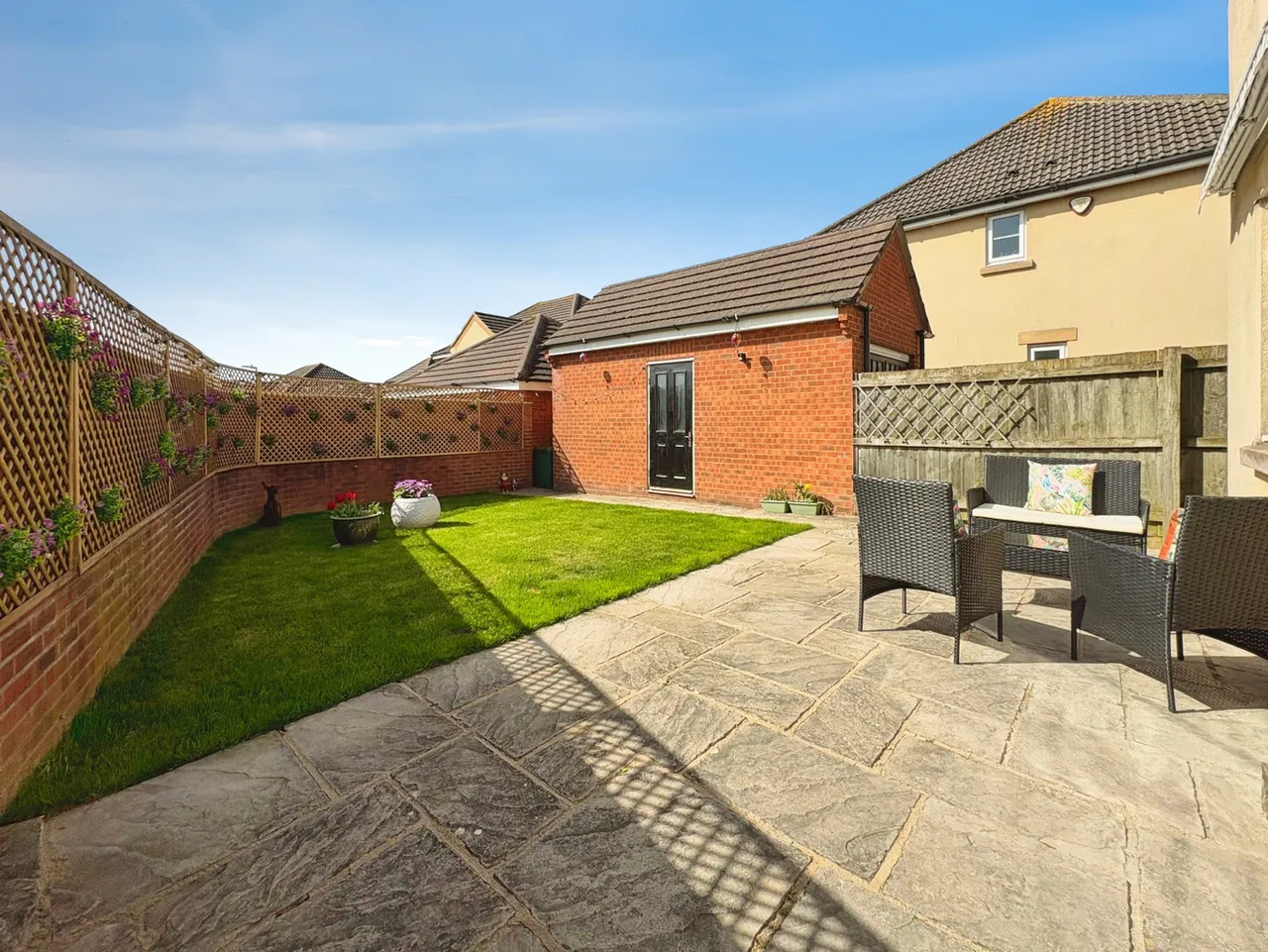Wakeford Way, Warmley, Bristol, South Gloucestershire, photo 5