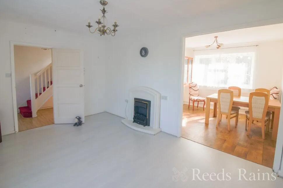 Thamesdale, Whitby, Cheshire, CH65, photo 2