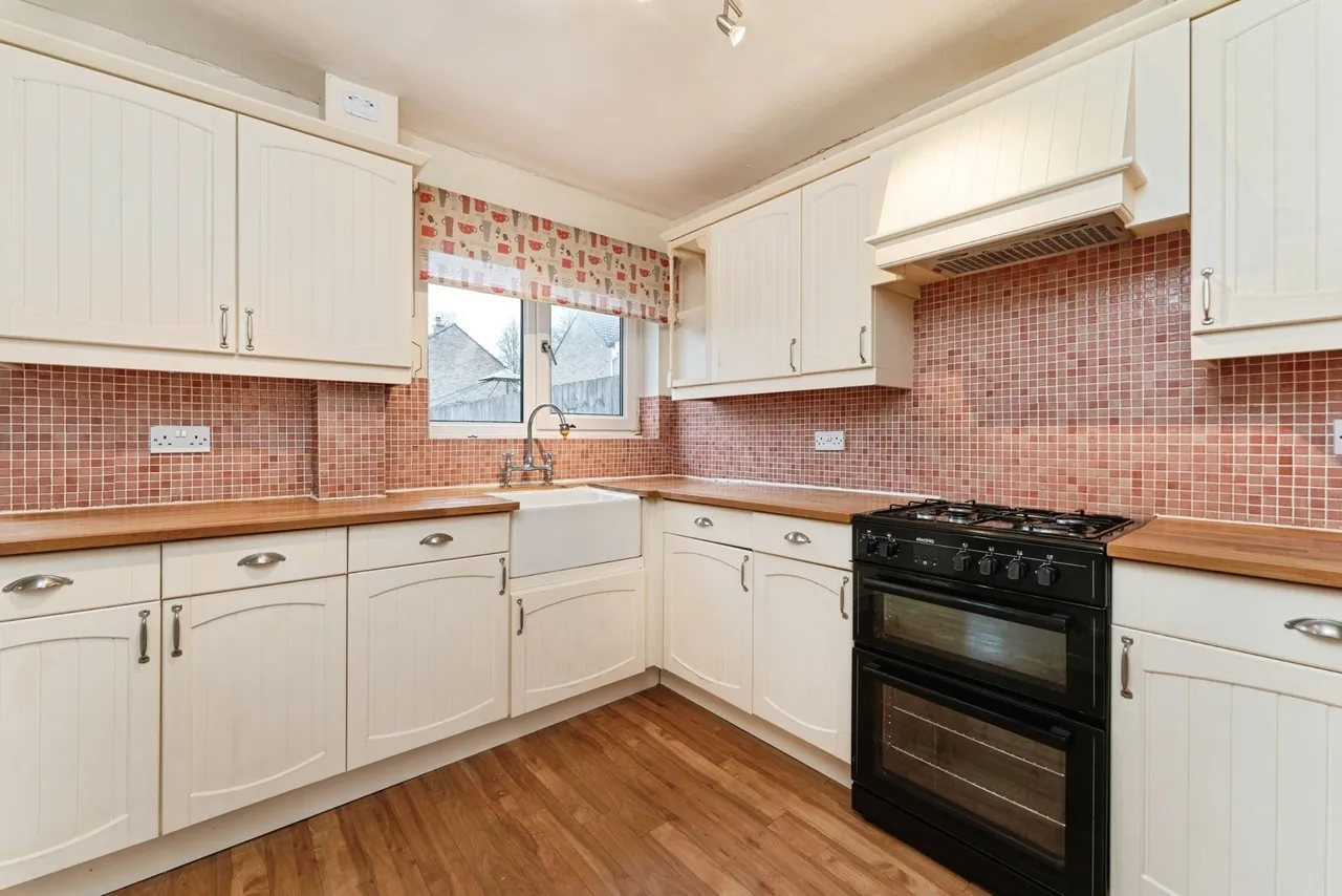 Magdalene Close, Longstanton, Cambridge, Cambridgeshire, CB24, photo 2