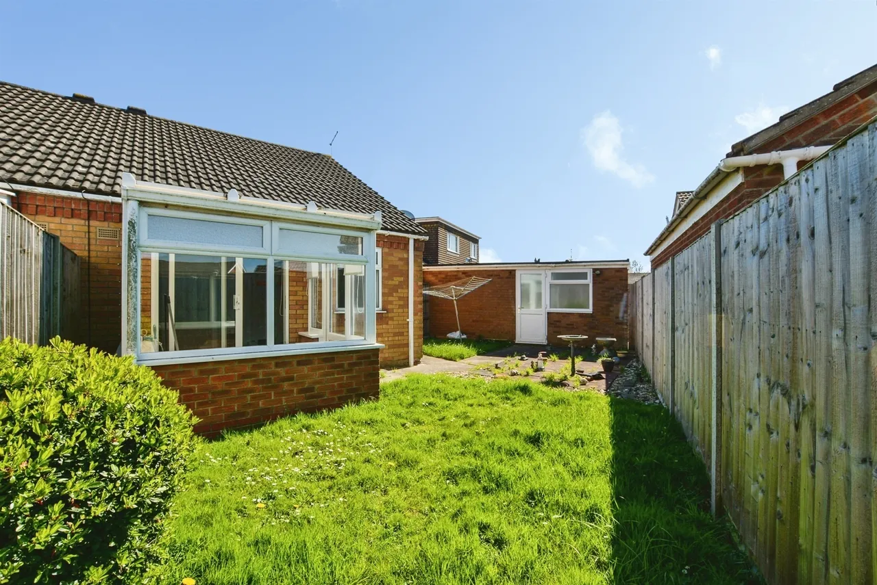 Biscay Close, Skegness, PE25, photo 2